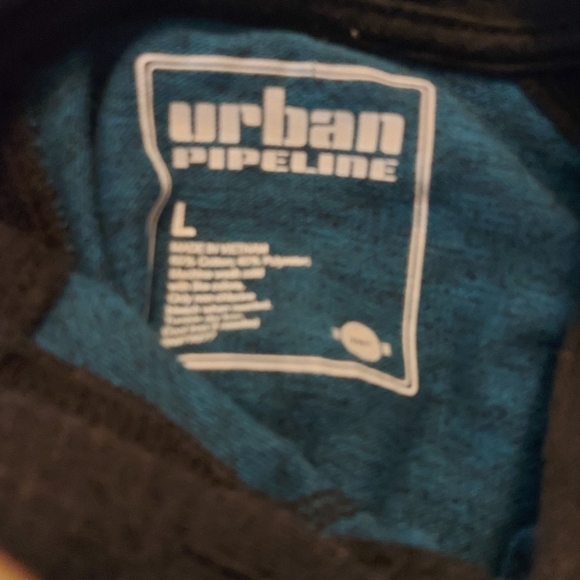 3/$25 Urban Pipeline Hoodie Child Large Turquoise/Black NWOT - Picture 3 of 4